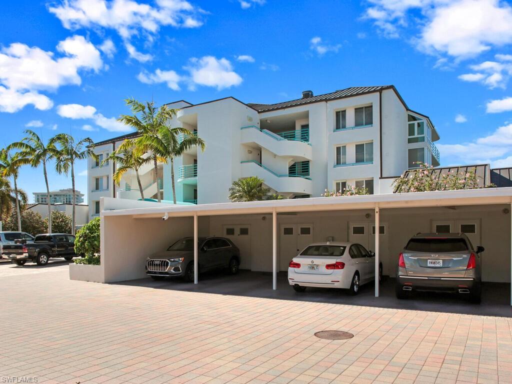 255 Park Shore DR Unit: 3-344