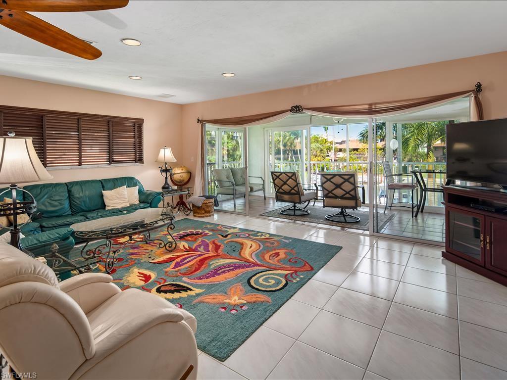 920 Collier CT Unit: A3