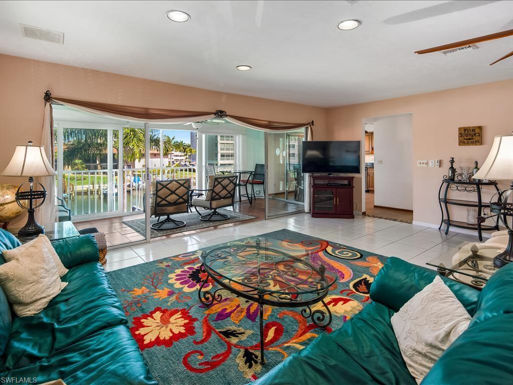 920 Collier CT Unit: A3