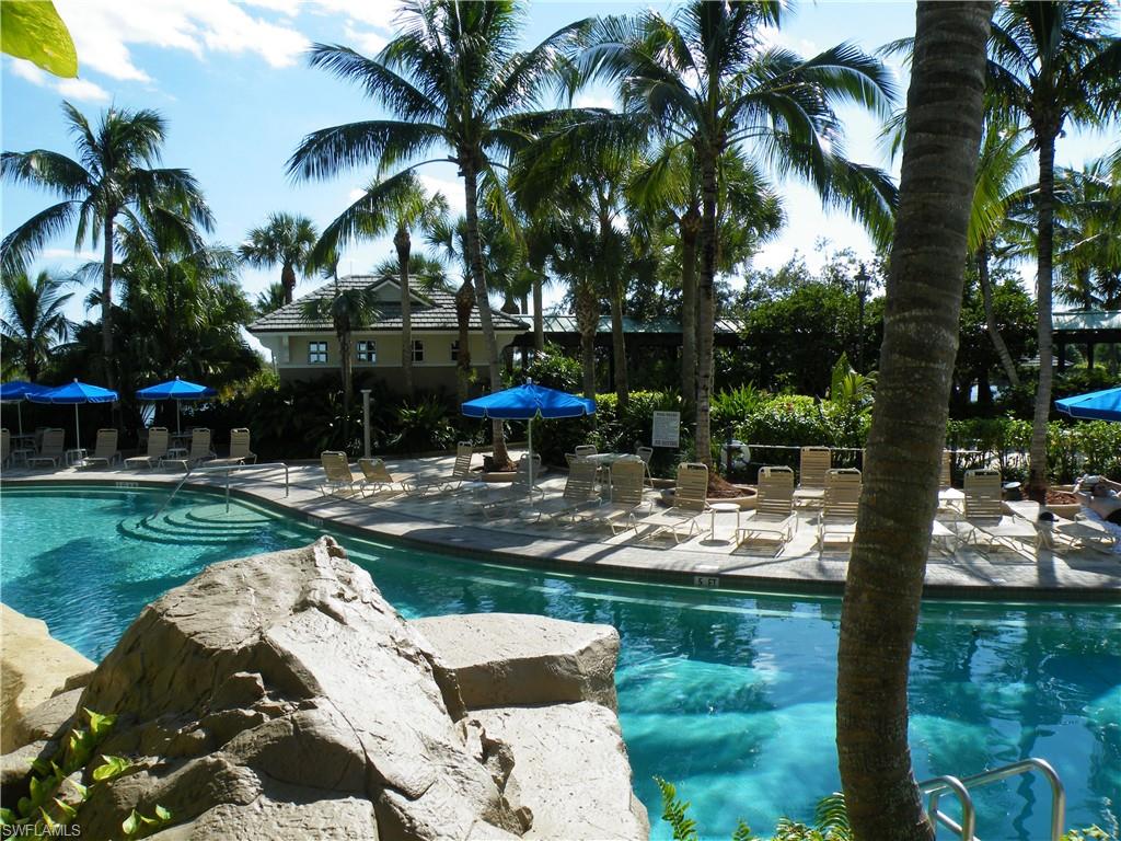 9234 Tesoro LN Unit: 3-102