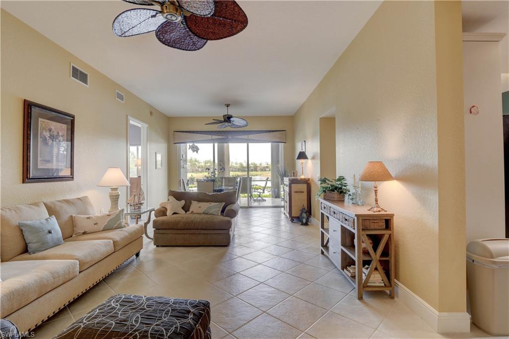 9234 Tesoro LN Unit: 3-102