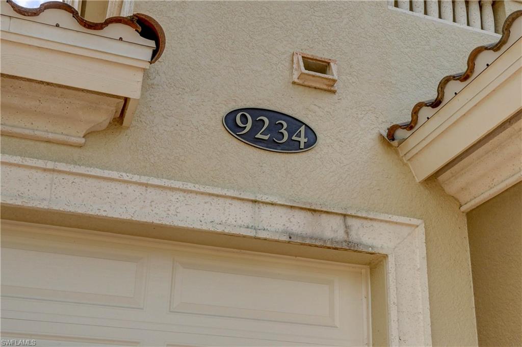 9234 Tesoro LN Unit: 3-102