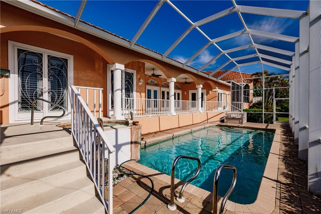 816 Amazon CT