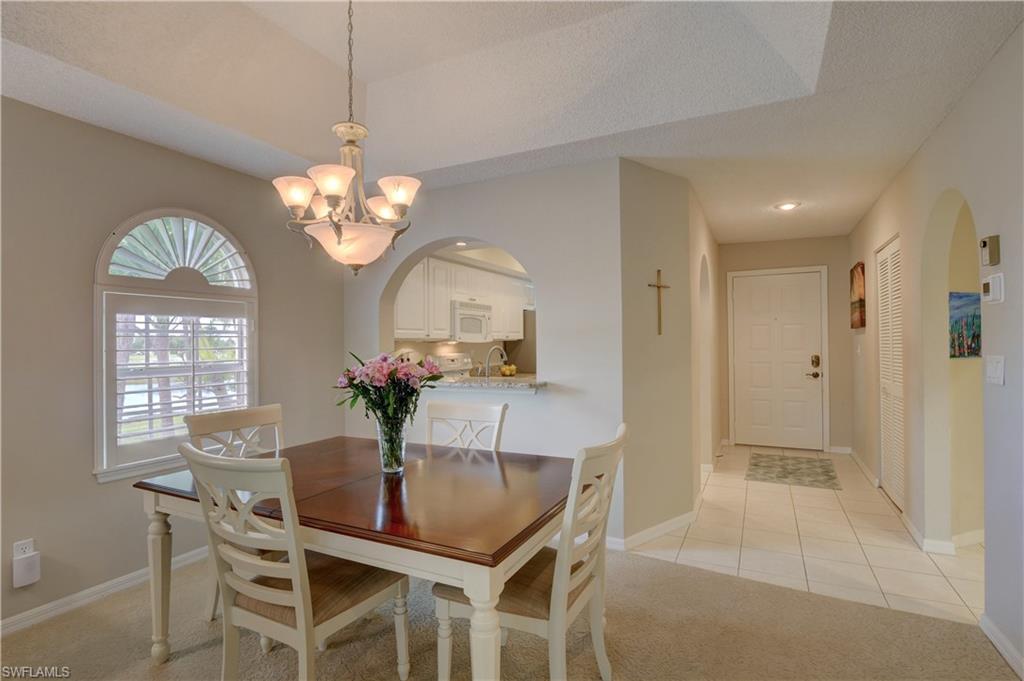 256 Deerwood CIR Unit: 10