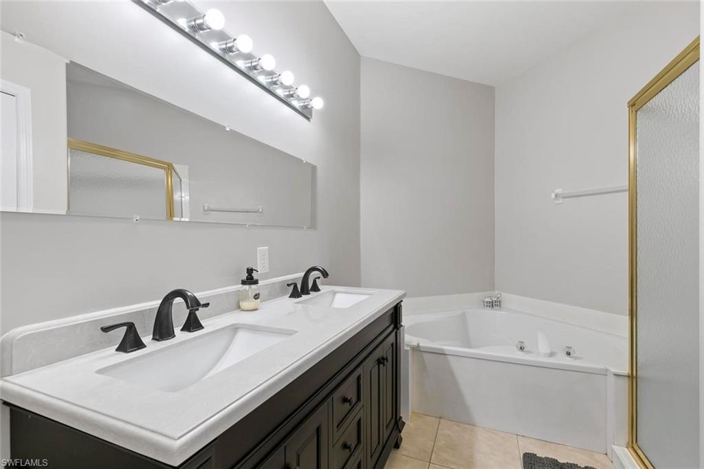 2200 Arielle DR Unit: 1008