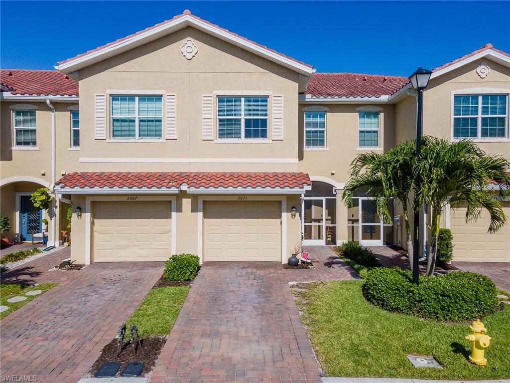 2671 Blossom WAY
