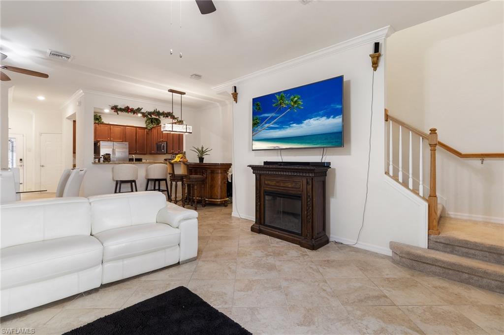 2671 Blossom WAY