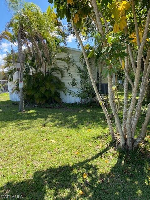 60 Moon Bay ST