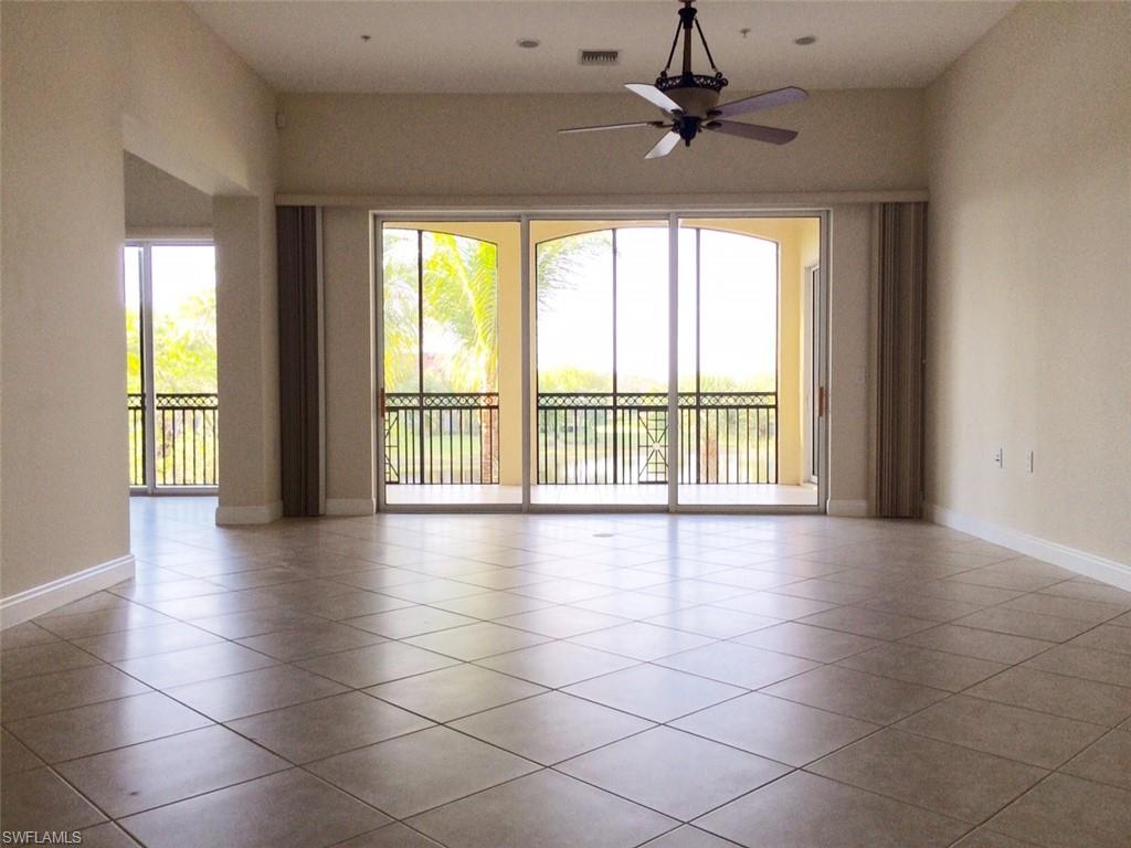 9239 Tesoro LN Unit: 3-203
