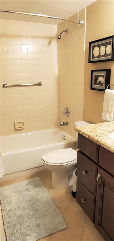 4211 Chantelle DR Unit: C202