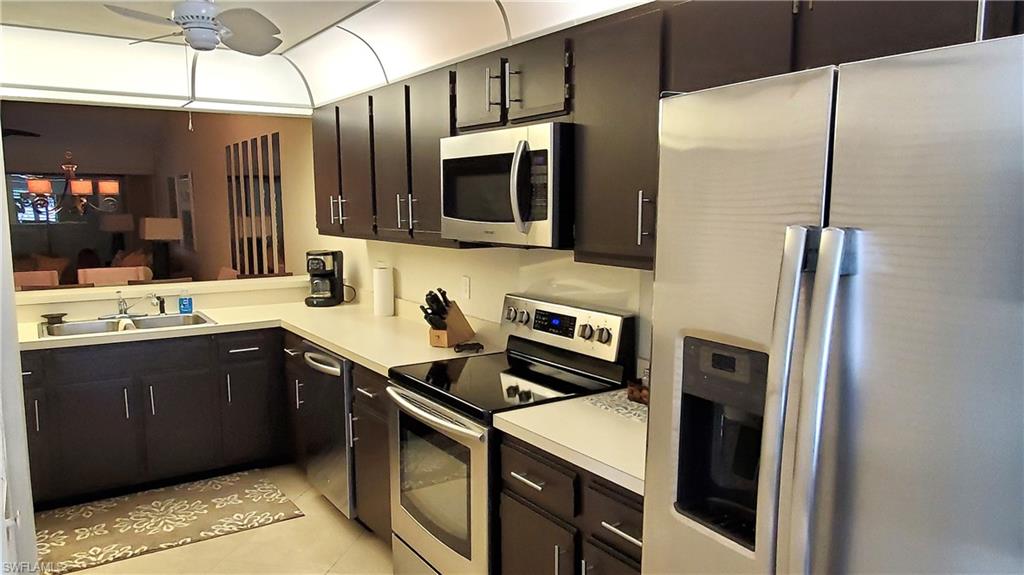 4211 Chantelle DR Unit: C202