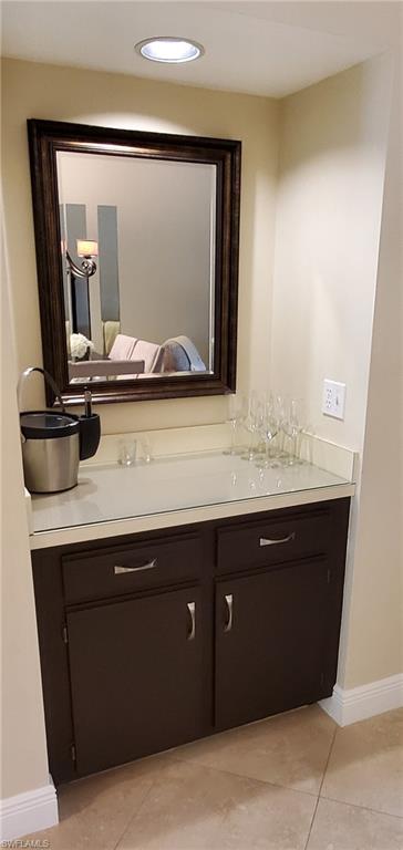 4211 Chantelle DR Unit: C202