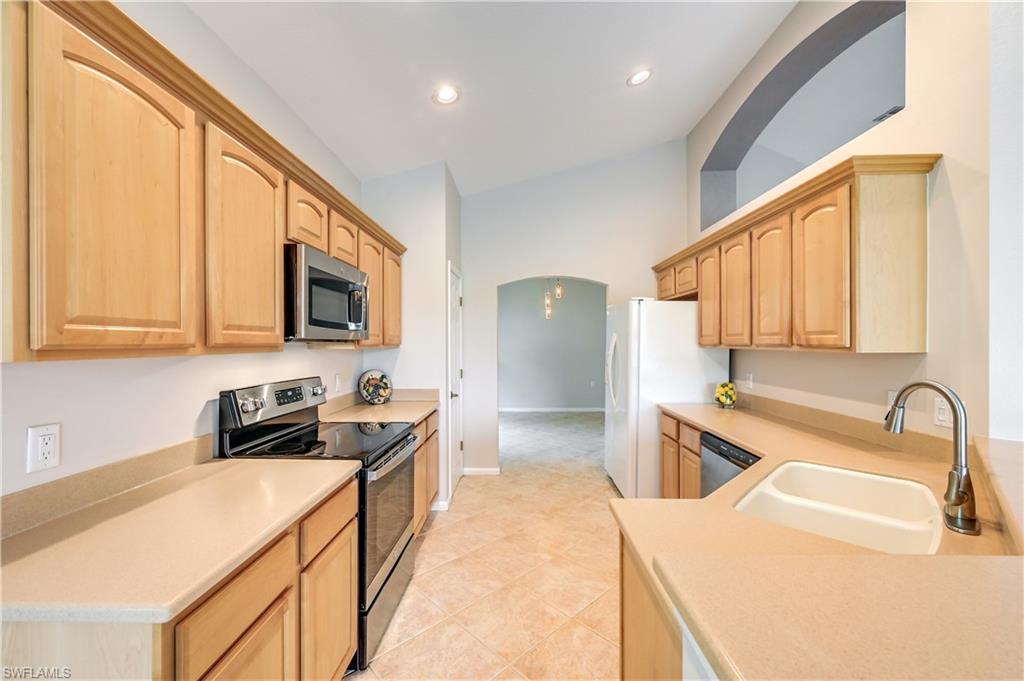 7134 Blue Juniper CT Unit: 202