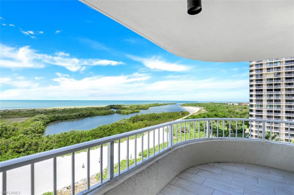 380 Seaview CT W Unit: 912