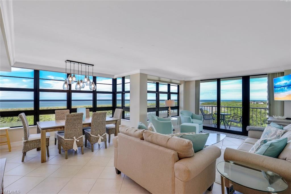 380 Seaview CT W Unit: 912