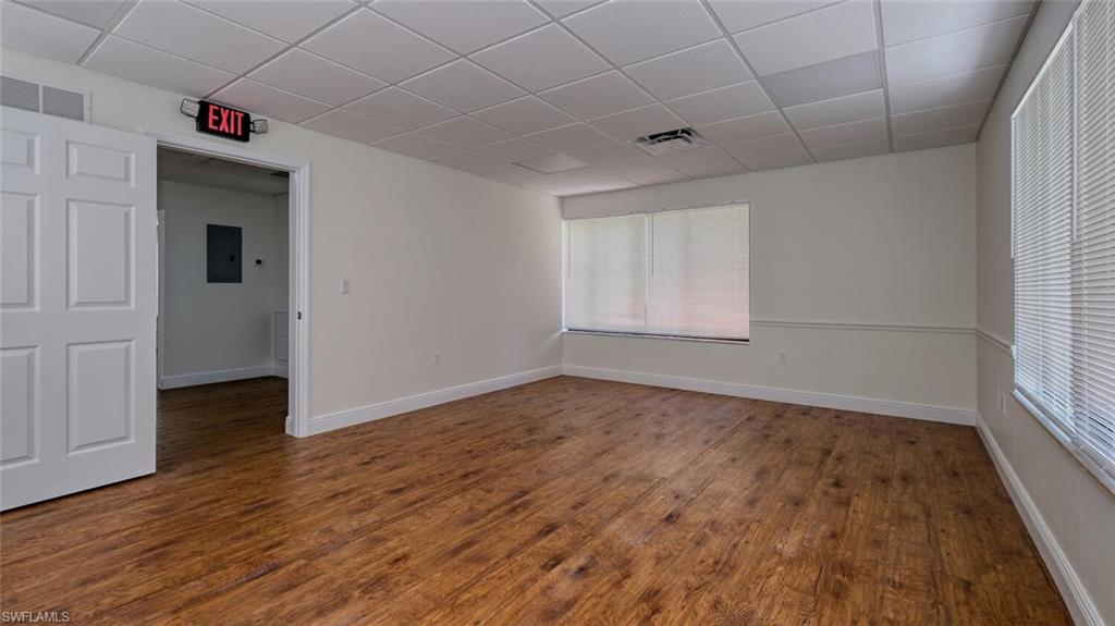 2548-2550 1st ST Unit: 2550