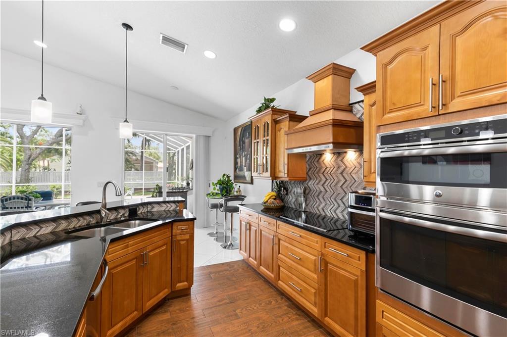 60 Glen Eagle CIR