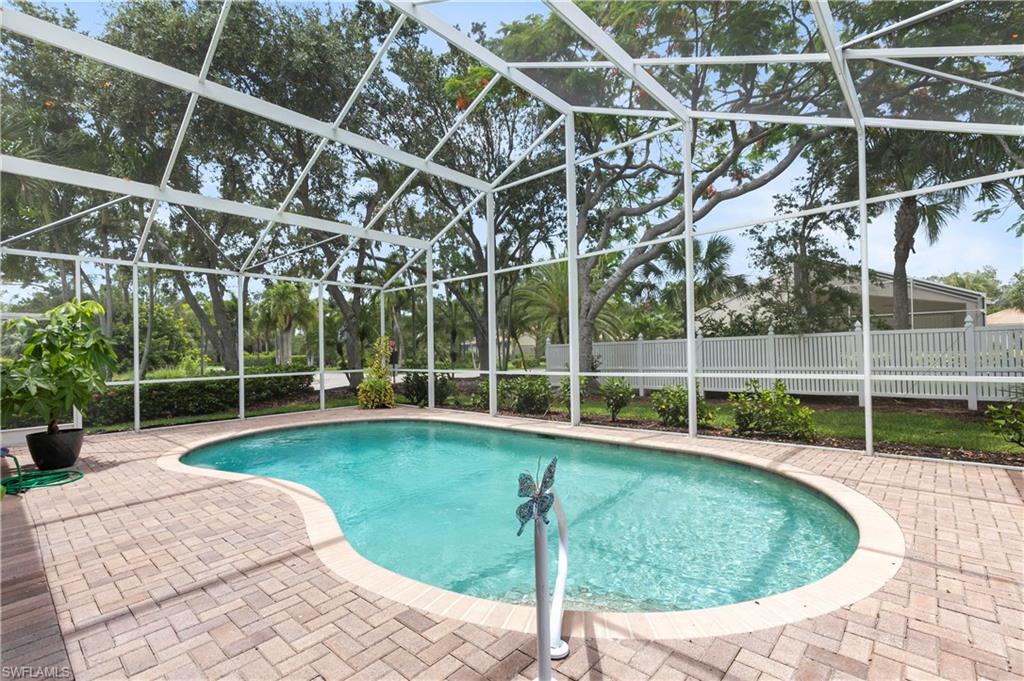60 Glen Eagle CIR