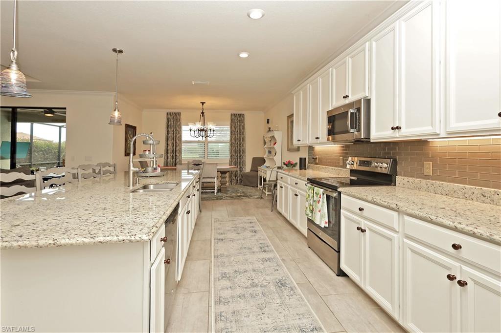 4536 Tamarind WAY