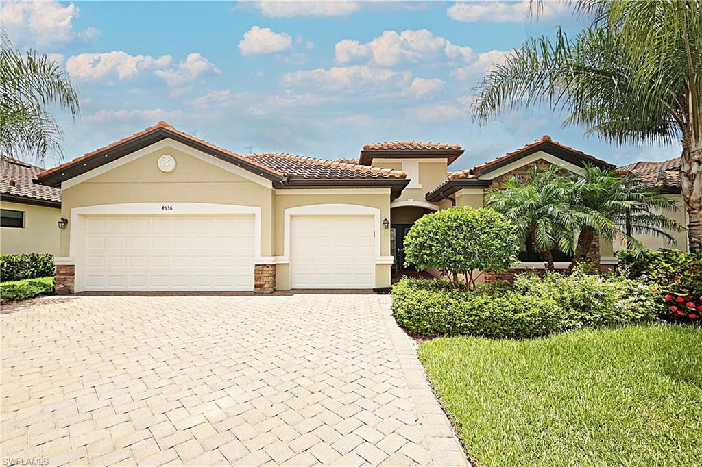 4536 Tamarind WAY