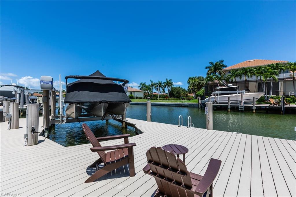 468 Parkhouse CT