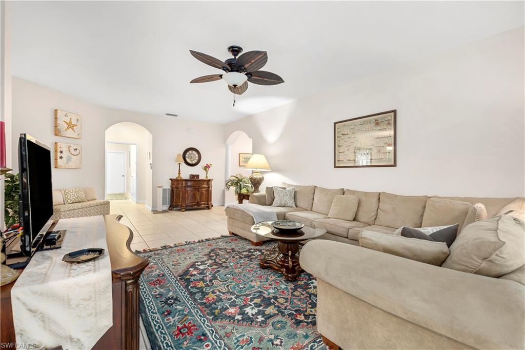 2225 Hawksridge DR Unit: 7-702