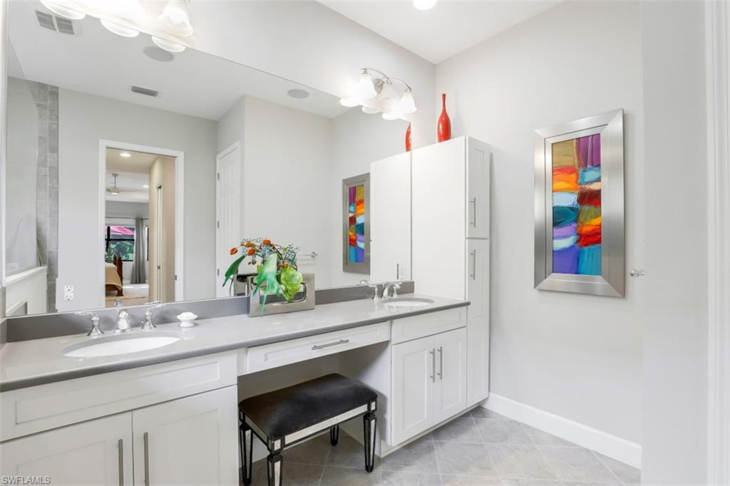 9353 Isla Bella CIR