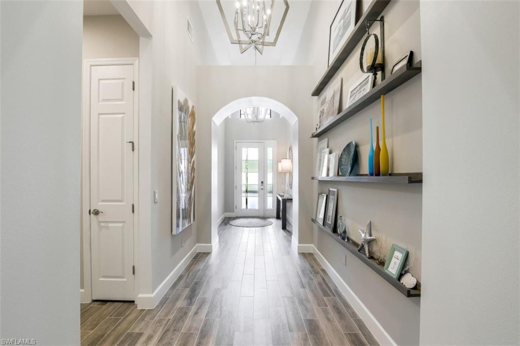 9353 Isla Bella CIR