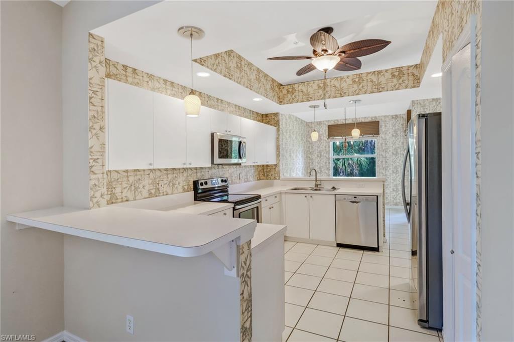 3585 Laurel Greens LN N Unit: 201