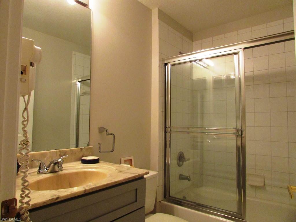 4670 Winged Foot CT Unit: 104