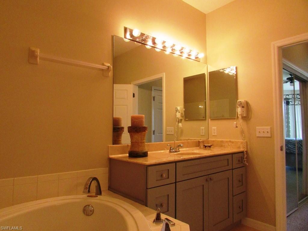 4670 Winged Foot CT Unit: 104