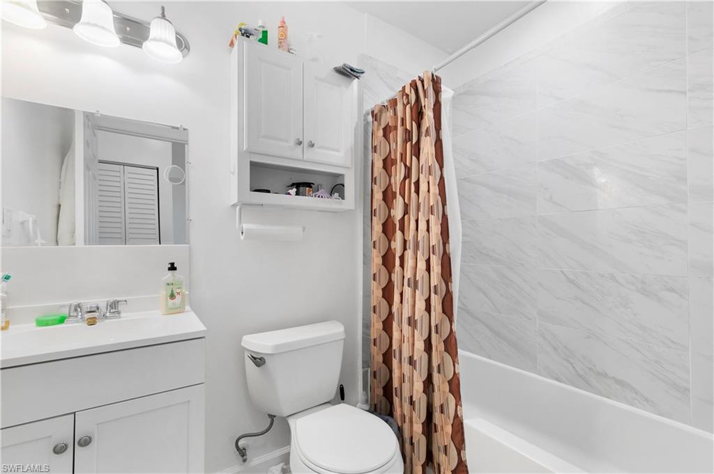1062 Hartley AVE Unit: 209