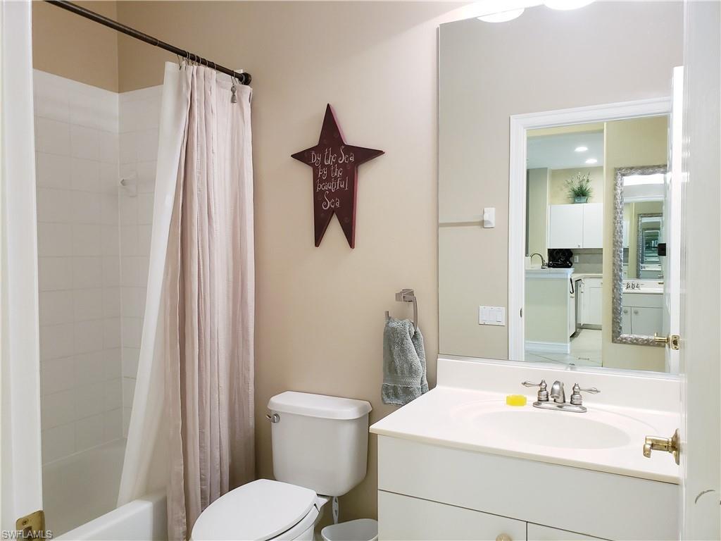 1035 Tarpon Cove DR Unit: 103