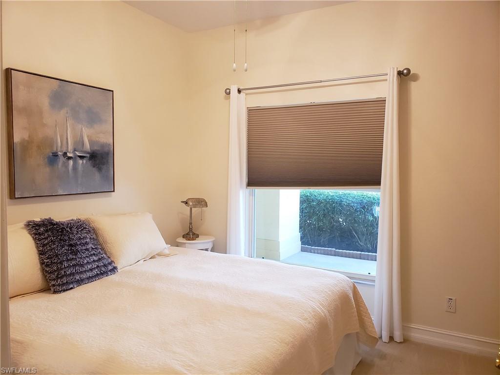 1035 Tarpon Cove DR Unit: 103