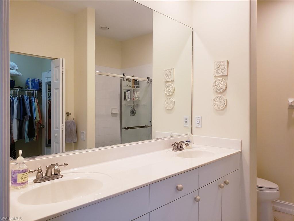 1035 Tarpon Cove DR Unit: 103
