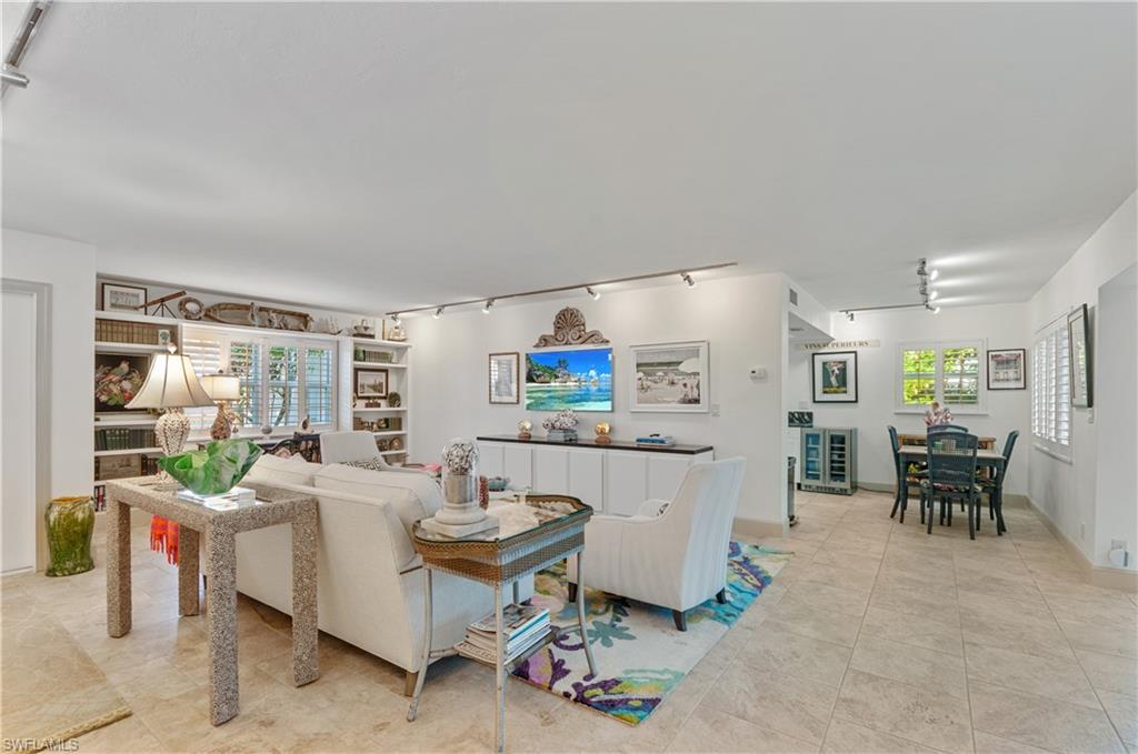 4772 West BLVD Unit: E-102