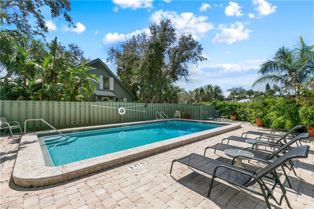1325 Solana RD Unit: K-3