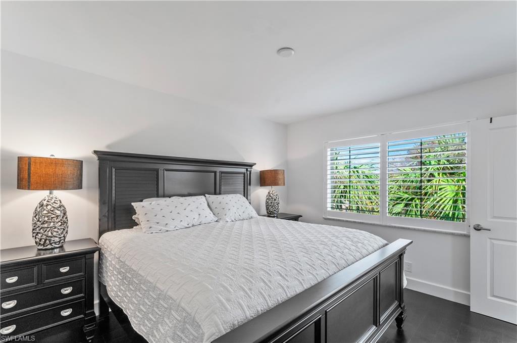 686 Broad AVE S Unit: J686