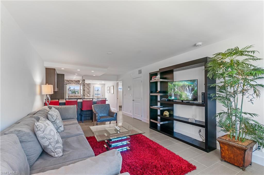 686 Broad AVE S Unit: J686