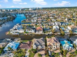 405 Trade Winds AVE