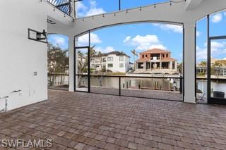 405 Trade Winds AVE
