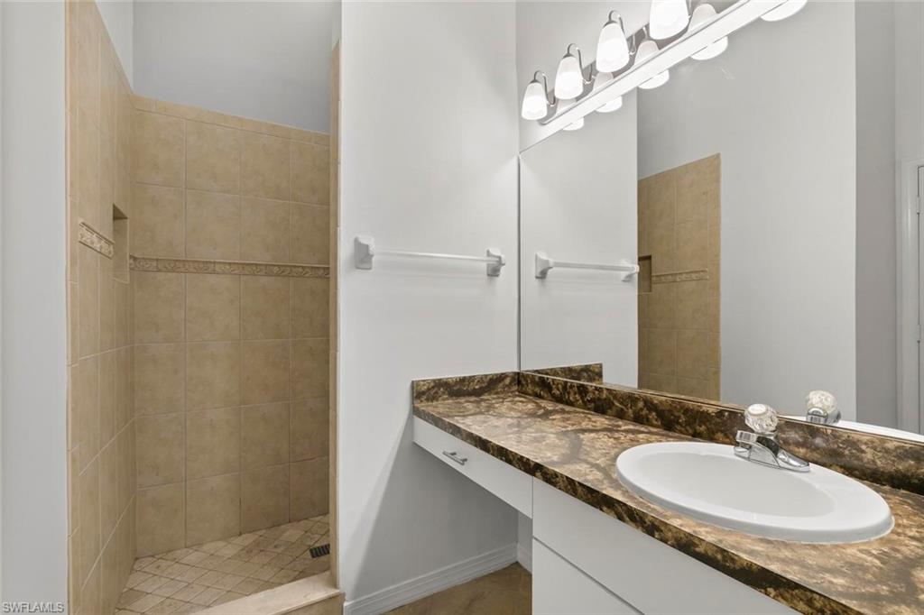 1024 Mainsail DR Unit: 523