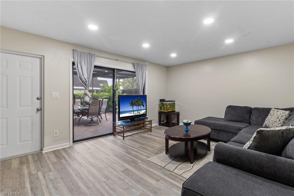 228 Marseille DR S Unit: 10-B
