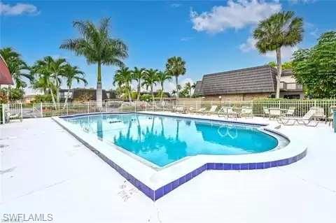 228 Marseille DR S Unit: 10-B