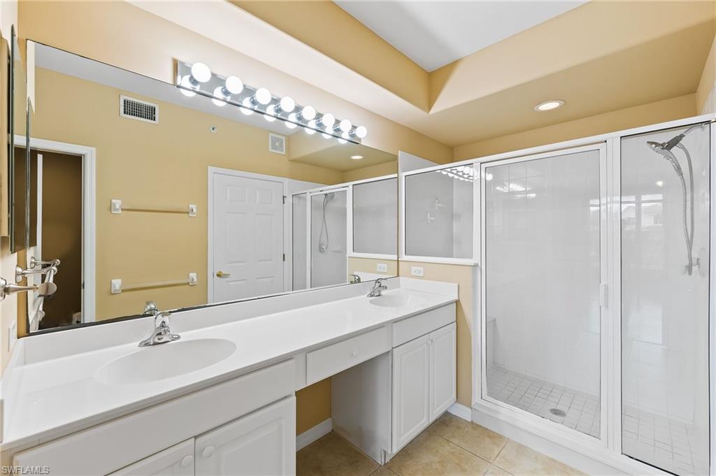 1380 Tiffany LN Unit: 2202