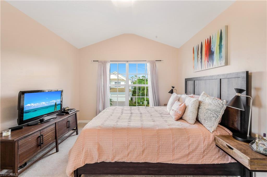 996 Hampton CIR Unit: 71