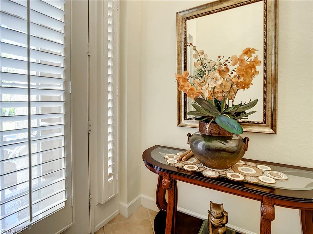 23740 Merano CT Unit: 202