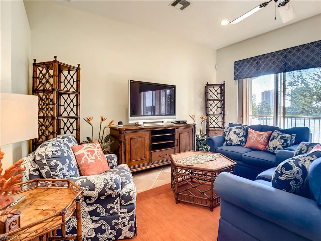 23740 Merano CT Unit: 202
