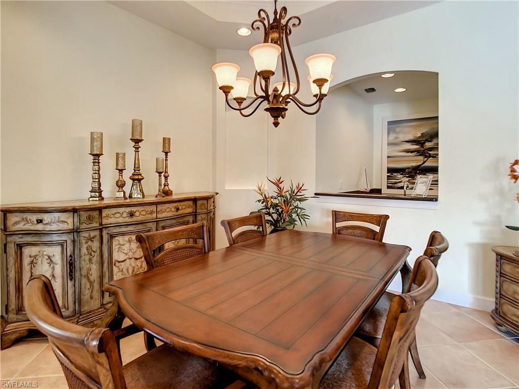 23740 Merano CT Unit: 202