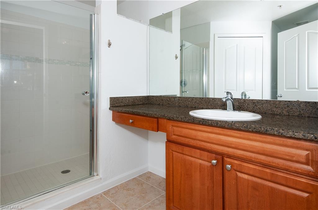 12936 Violino LN W Unit: 201